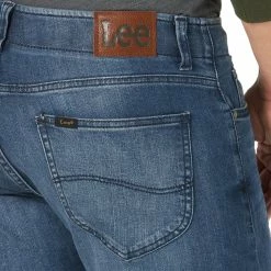 Men's Lee® Extreme Motion MVP Straight-Leg Slim-Fit Jeans -Mens Jurassic Park Clothing Shop 4411482 ALT3